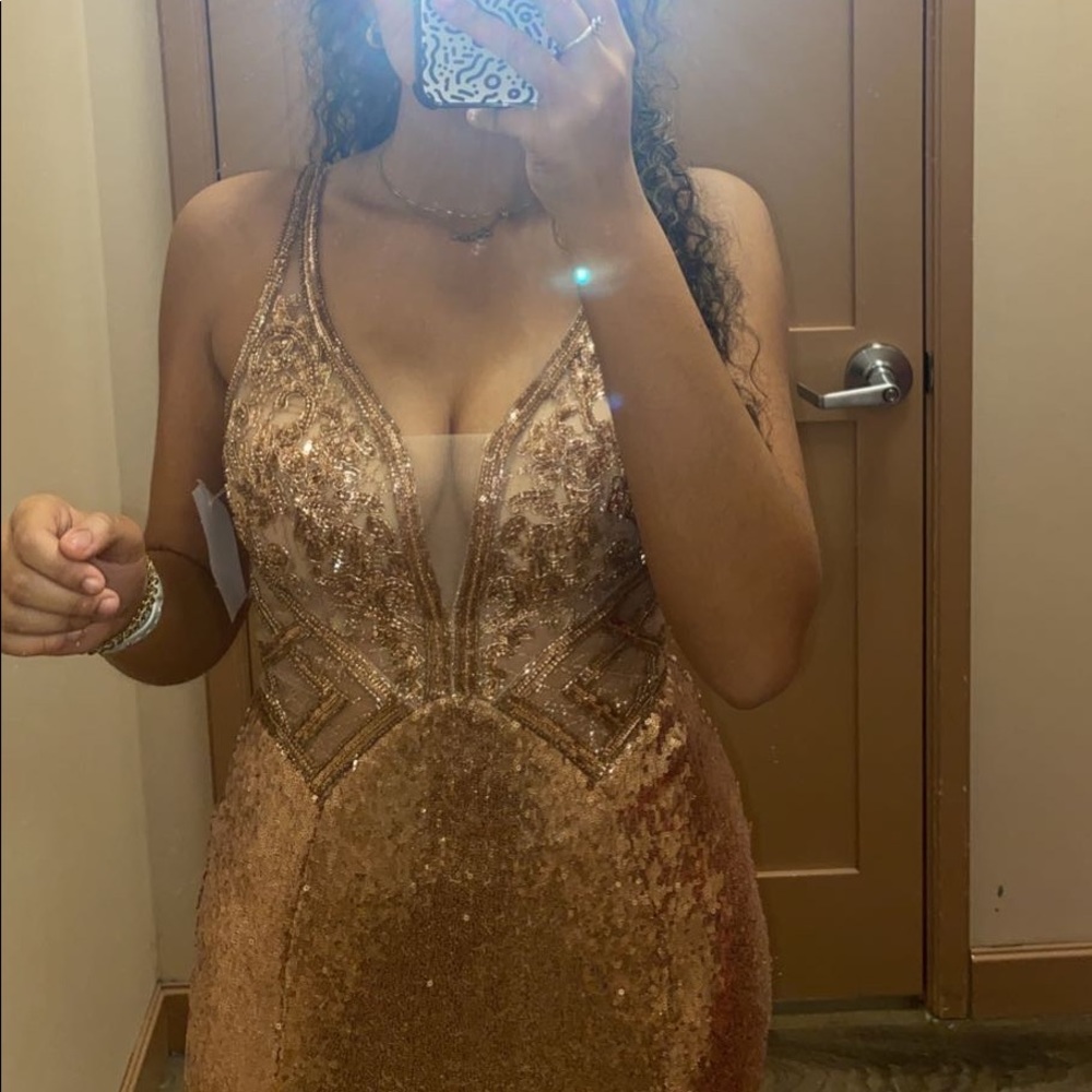 Rose gold sequins prom dress - Picture 3 of 6